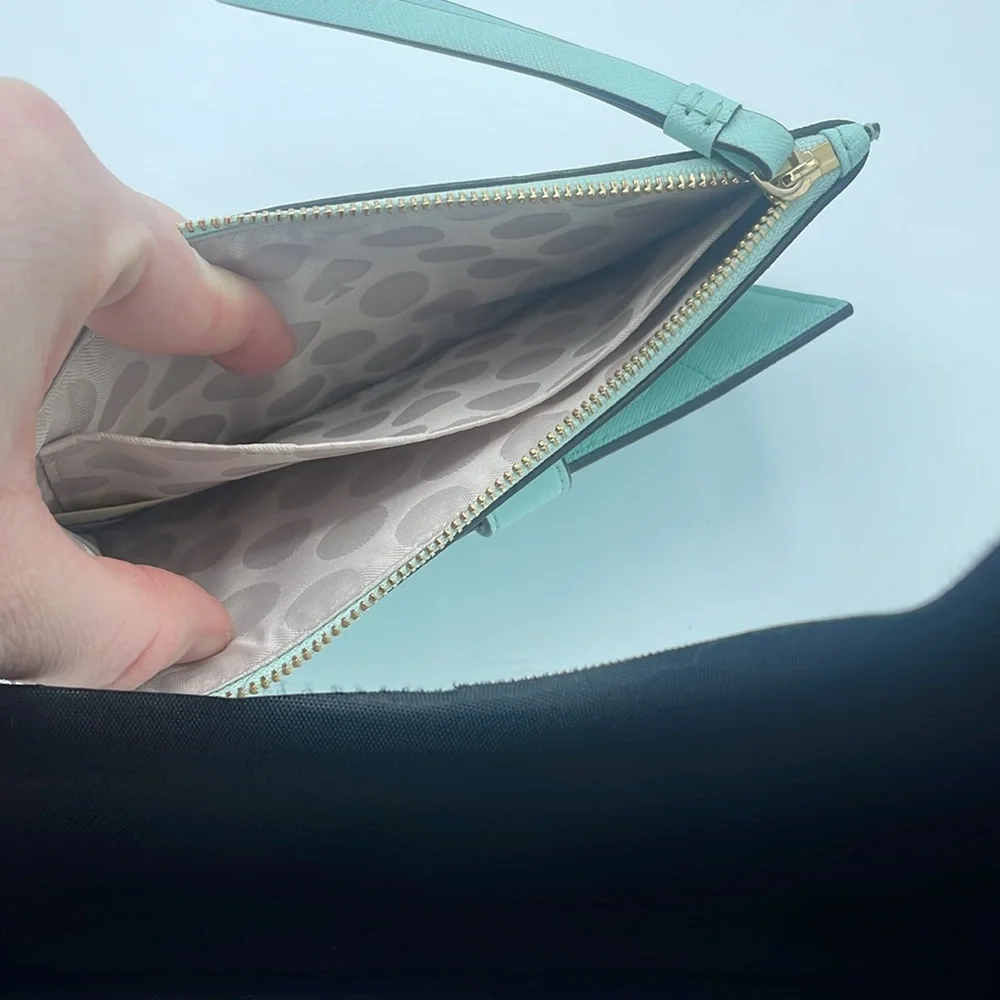 Kate Spade Leather Wristlet Wallet Teal Like New - Picture 5 of 6